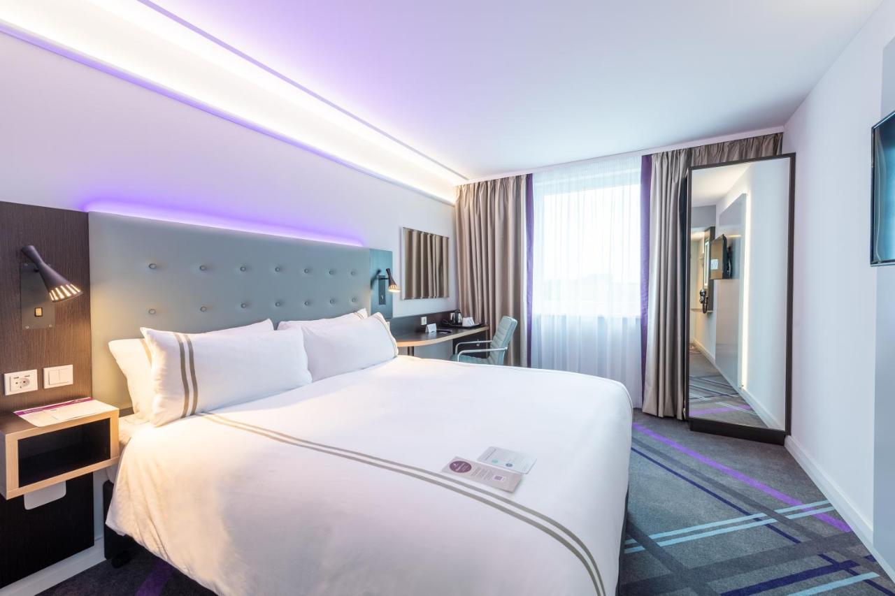 Premier Inn Muenchen Airport Ost Обердинг Экстерьер фото